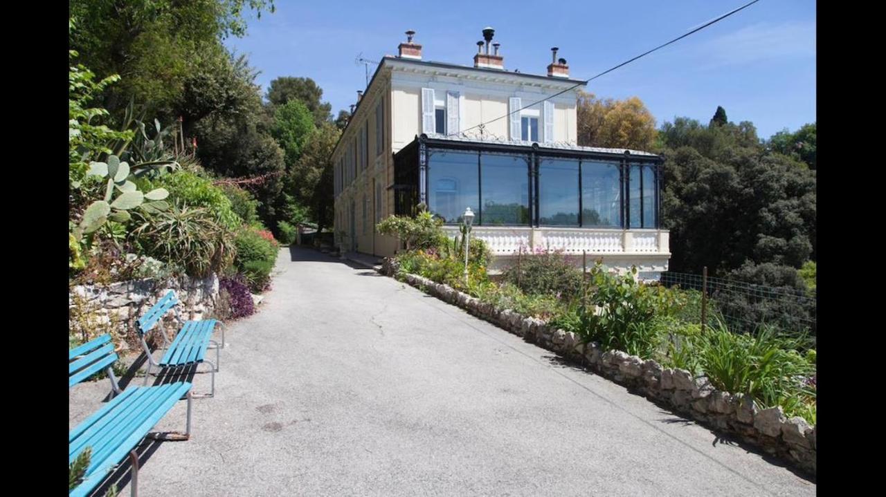 Villa Laetitia - Appt De Charme Avec Parking - Nice Nord Екстериор снимка